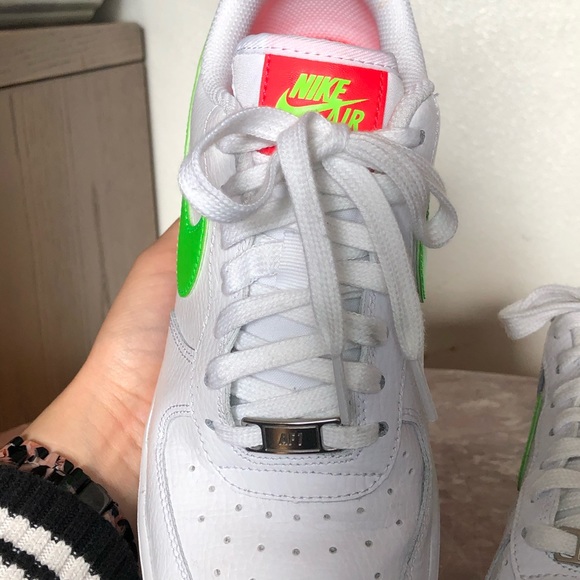 Nike Air Force 1 - Picture 7 of 12